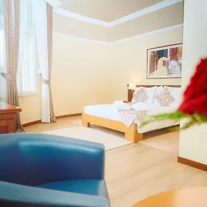 ellenőrizze a rendelkezésre állást